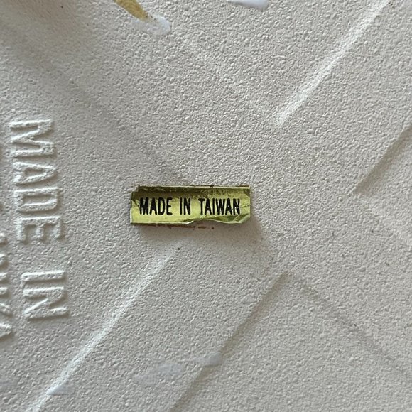 Vintage Cat Ceramic Tiles Trivets Wall Decor by Lanka WallTiles Kitschy Kitties - Picture 11 of 12